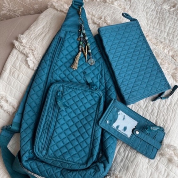 Vera Bradley Ultimate Card Case Forever Green NWOT - Picture 5 of 5